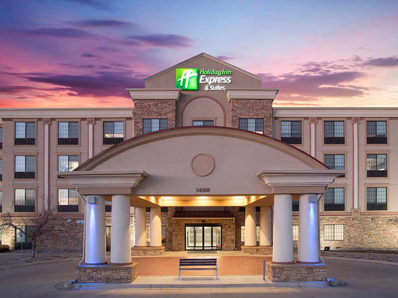 Lamont Companies Holiday Inn Express and Suites by IHG in Colorado - Exterior Property Photo
