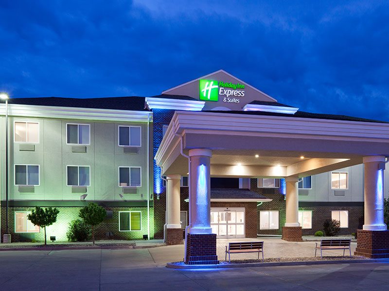 Lamont Companies Holiday Inn Express and Suites by IHG in North Dakota - Exterior Property Photo